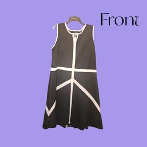 Chic Black and White Sleeveless Dress